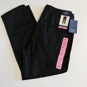 GAP Women’s Black Pull-On Trousers